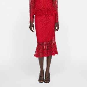 ZARA Woman Red Lace Guipure  Pencil skirt Size M